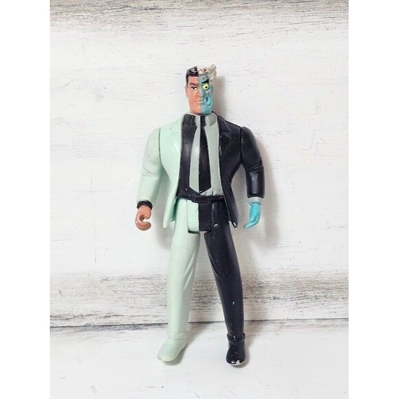 Vintage 1992 Kenner DC Comic Batman Animated Series Twoface Action figure - Picture 1 of 5